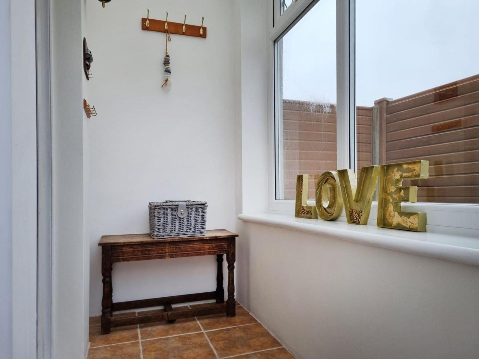 Sunny Queens Park Home - Garden & Private Parking Brighton Екстериор снимка